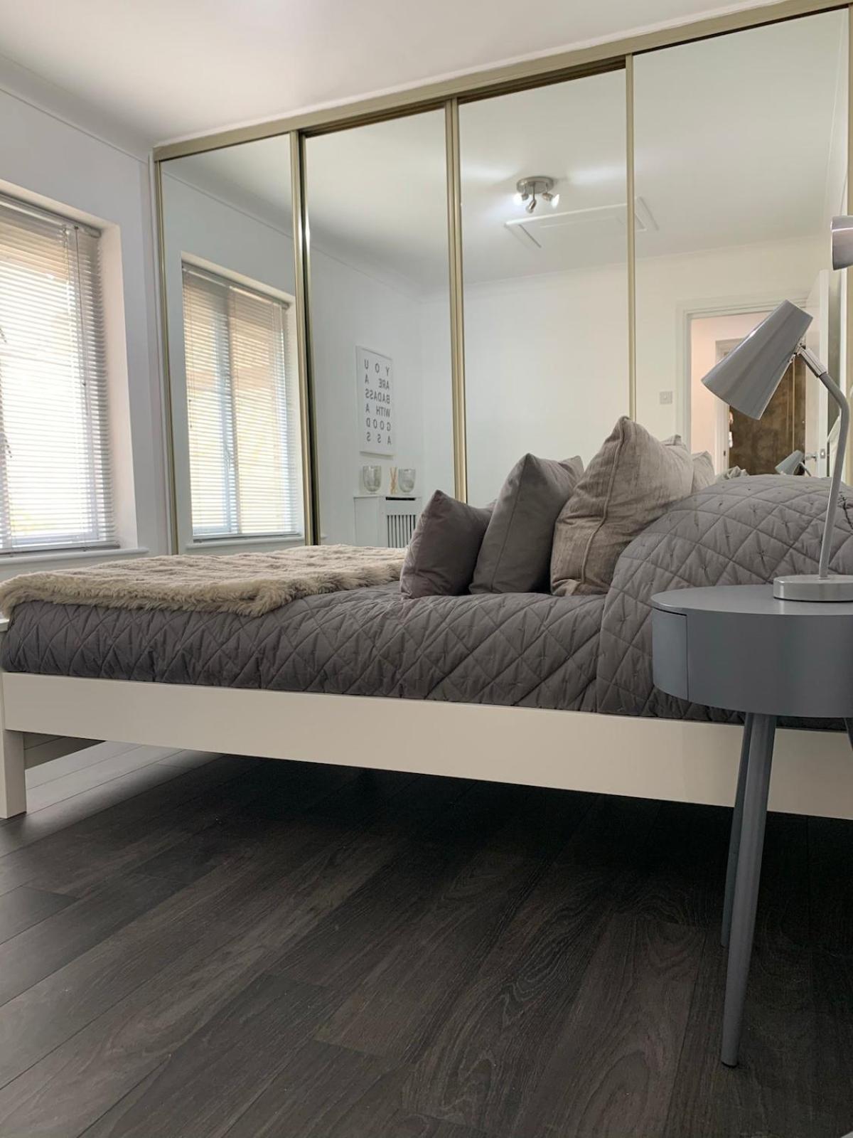 Appartement Located Flat In And Free Parking *