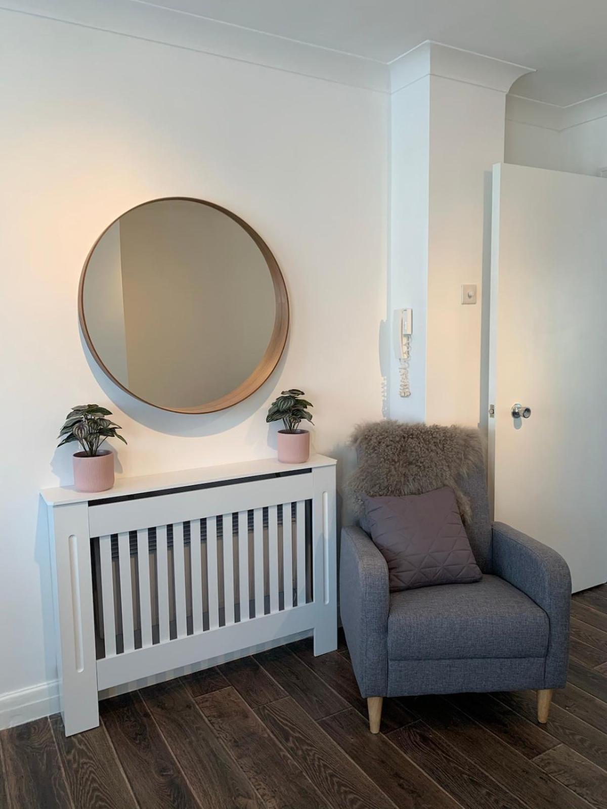Appartement Located Flat In And Free Parking Cheltenham